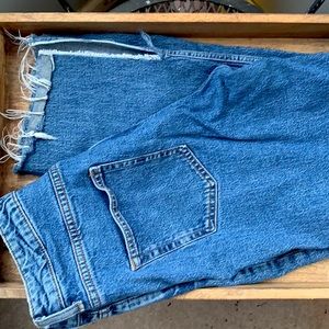 Trendy bootcut/flare jean!
